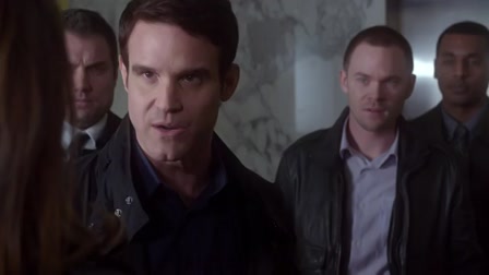 13-as raktár 3. évad 01. rész