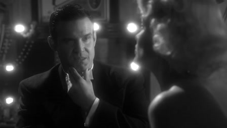 13-as raktár 4. évad 13. rész