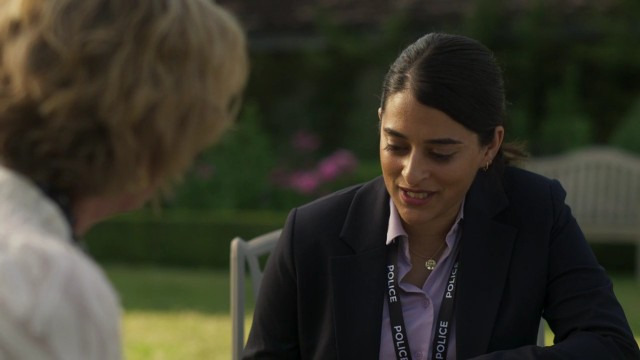 A marlow-i nyomozóklub 1. évad 01. rész