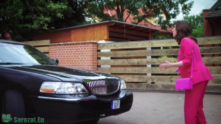 A szomszéd tehene 1. évad 07. rész