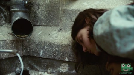 Az úr sötét anyagai 1. évad 01. rész