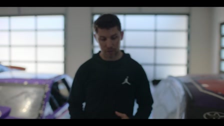 Bubba Wallace új színekben 1. évad 02. rész