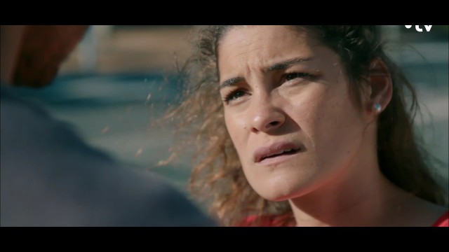 Bűntények a pálmák alatt 1. évad 08. rész