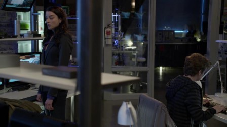 Continuum 2. évad 06. rész