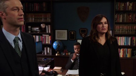 Esküdt ellenségek 22. évad 06. rész