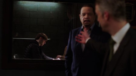 Esküdt ellenségek 22. évad 09. rész