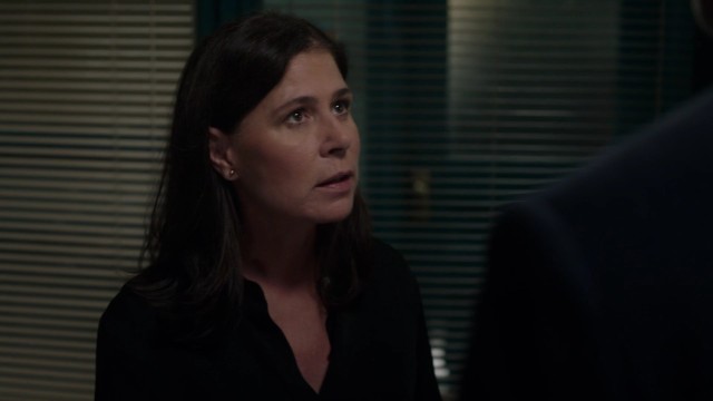 Esküdt ellenségek 24. évad 01. rész