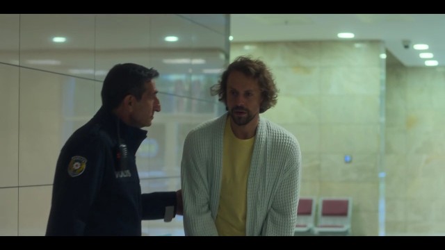 Köszi, jöhet a következő 1. évad 04. rész