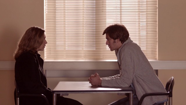 Papírháború 1. évad 09. rész