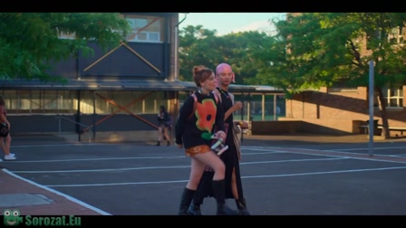 Szívtipró gimi 1. évad 01. rész