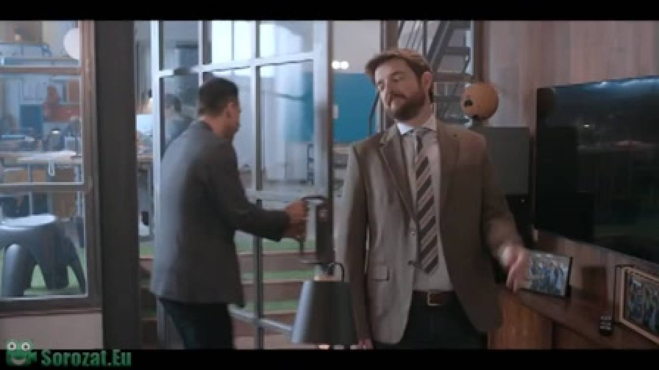 Fejetlen csirkék 1. évad 01. rész