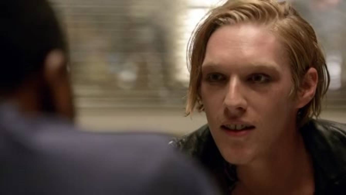 iZombie 2. évad 01. rész