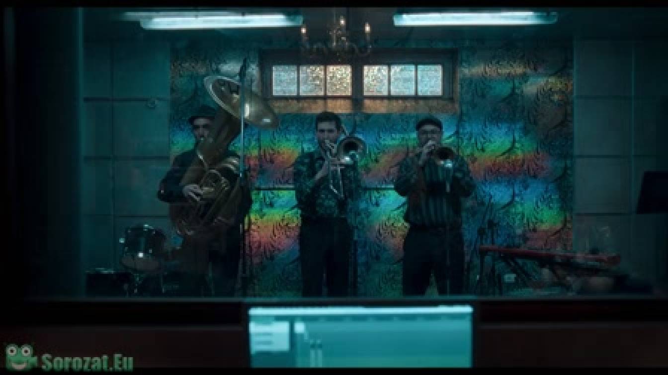 Hírhedt csaj 1. évad 02. rész