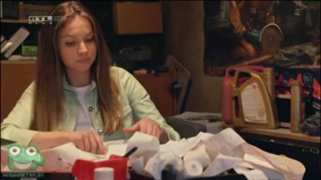 Keresztanyu 1. évad 12. rész