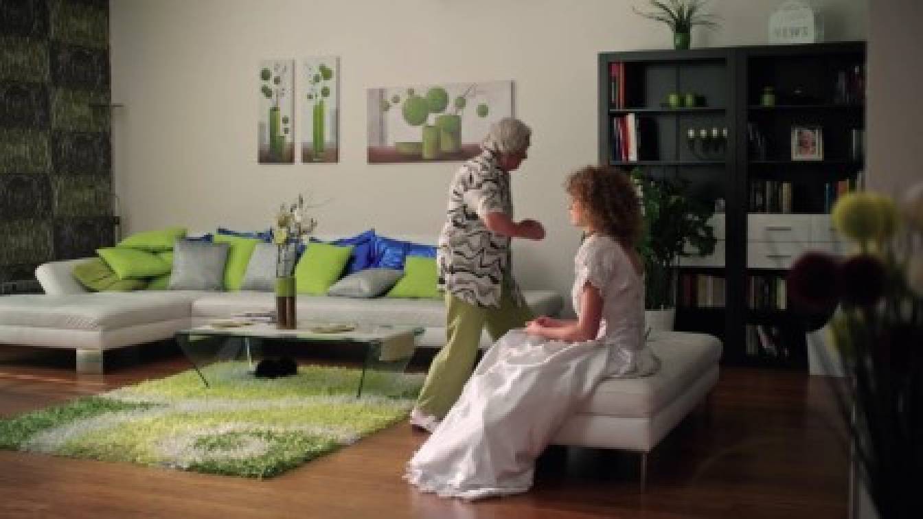 A szomszéd tehene 1. évad 44. rész