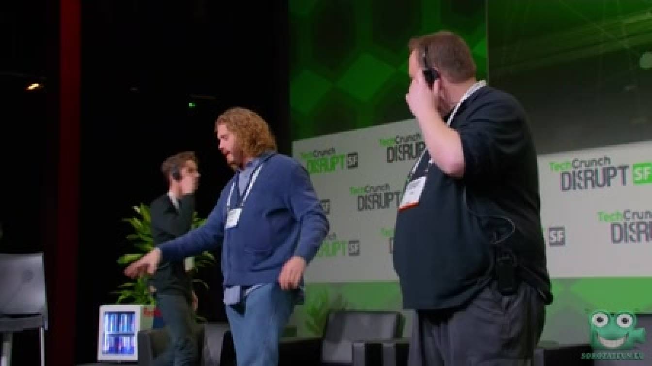 Szilícium-völgy 1. évad 07. rész