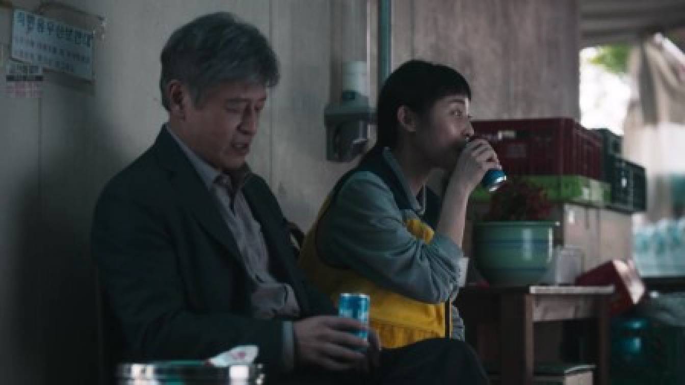 Paraziták: A szürkeség 1. évad 02. rész