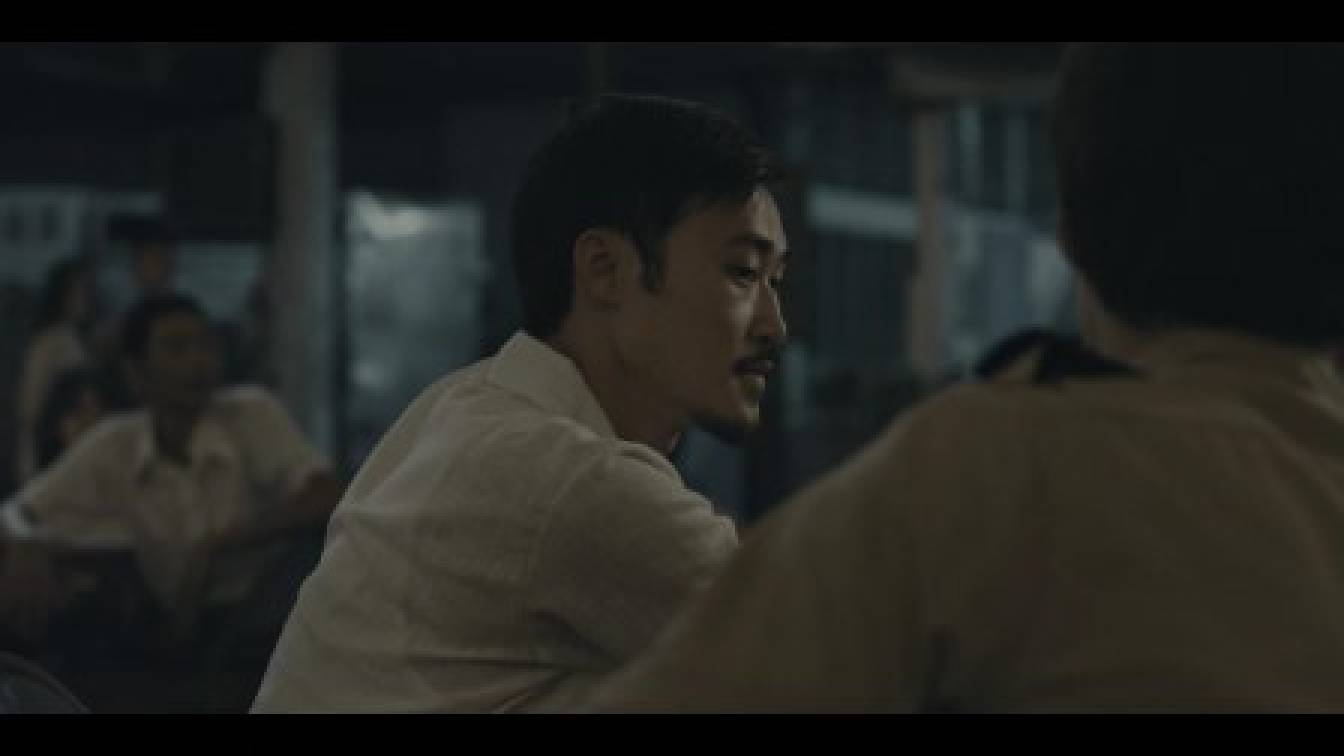 A szimpatizáns 1. évad 01. rész