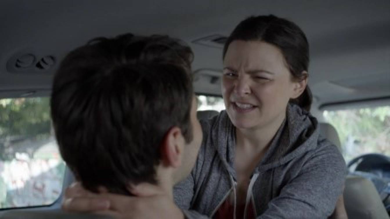 Hajtűkanyar 1. évad 09. rész