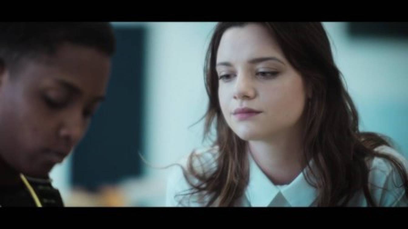 Szétszakadt ifjúság 1. évad 02. rész