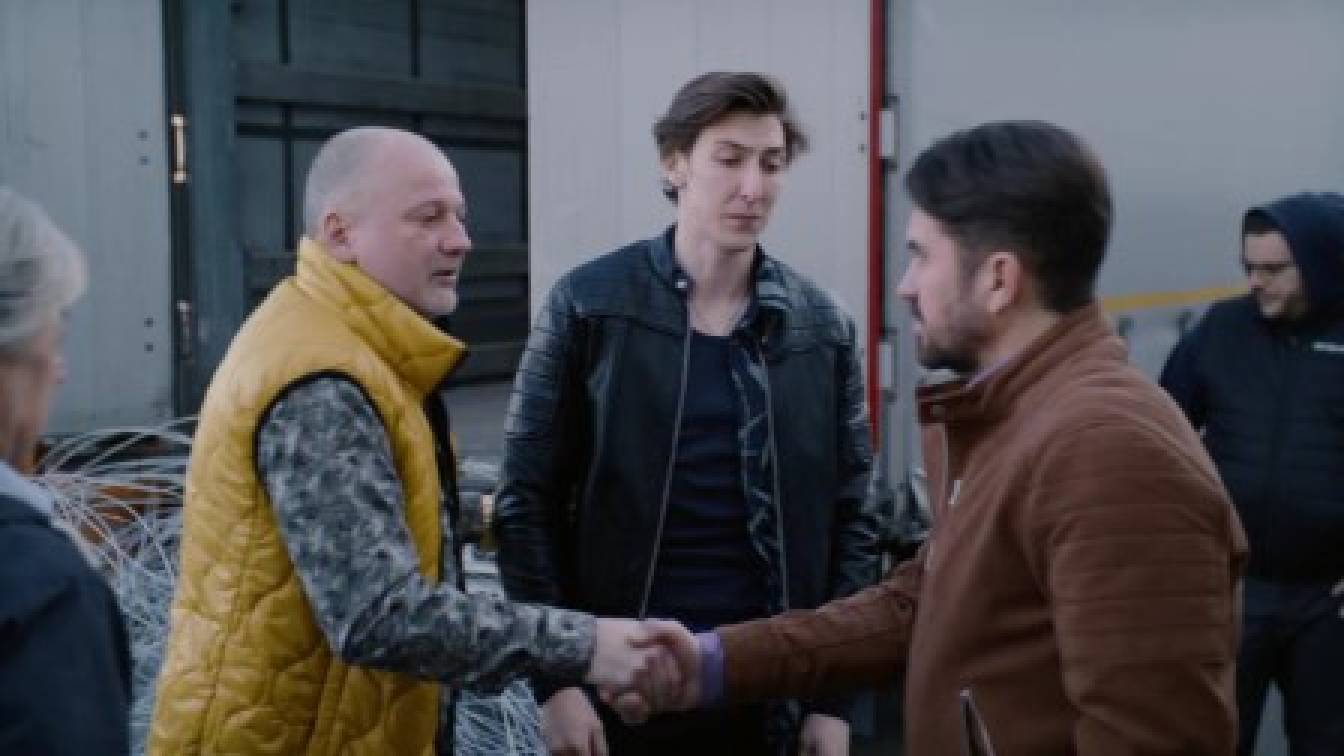 Marsra magyar! 1. évad 02. rész