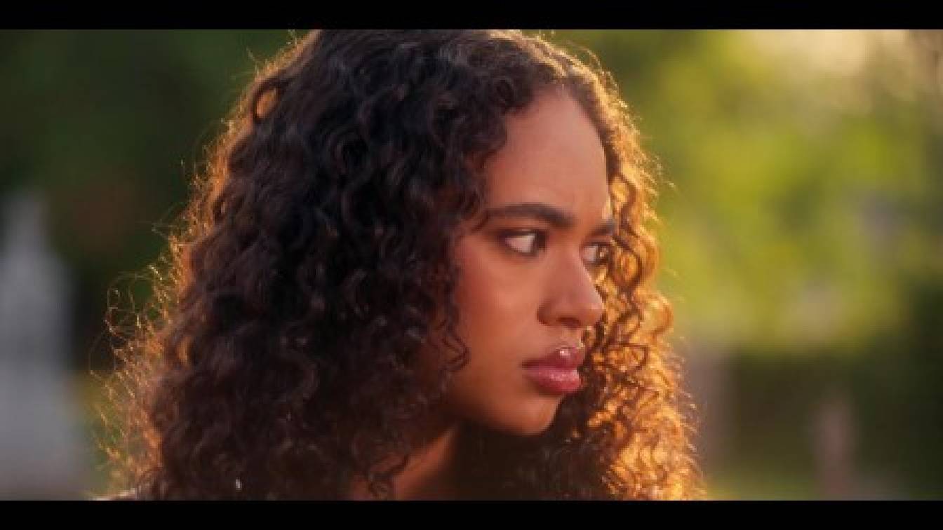 Hazug csajok társasága: Nyári iskola 2. évad 06. rész