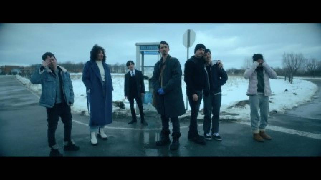 Az esernyő akadémia 4. évad 02. rész