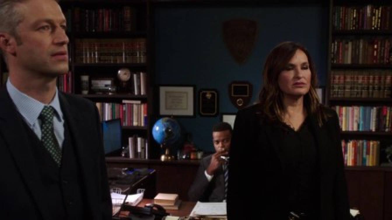 Esküdt ellenségek 22. évad 06. rész