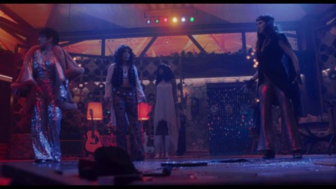 Mindvégig Agatha 1. évad 04. rész