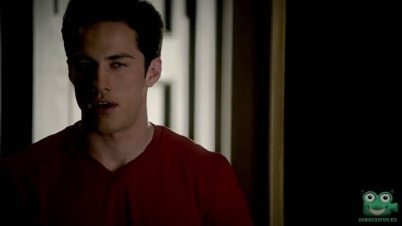 Vámpírnaplók 3. évad 02. rész