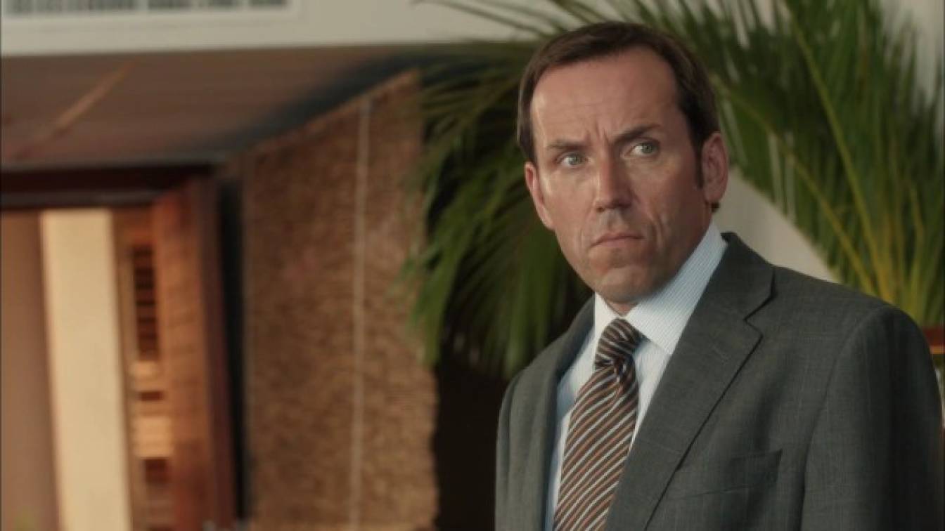 Halál a paradicsomban 1. évad 02. rész