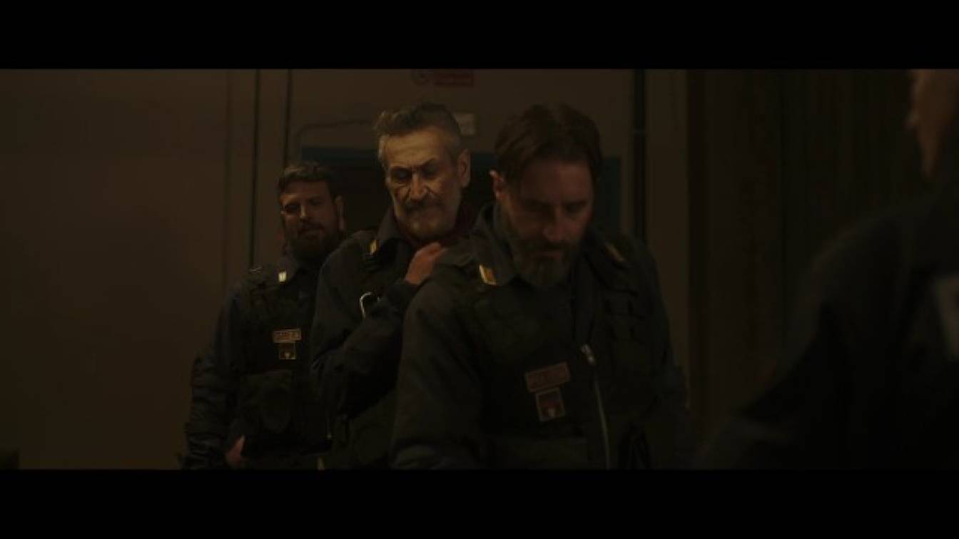 Minden zsaru rohadék - A sorozat 1. évad 04. rész