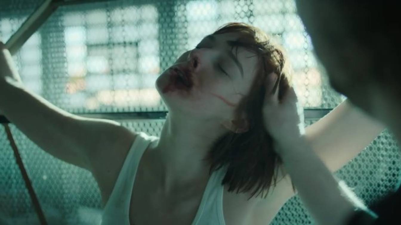 A sebhelyes lány 1. évad 07. rész