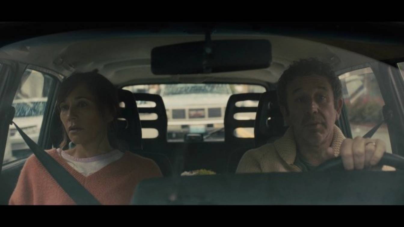 Fekete tükör 7. évad 01. rész