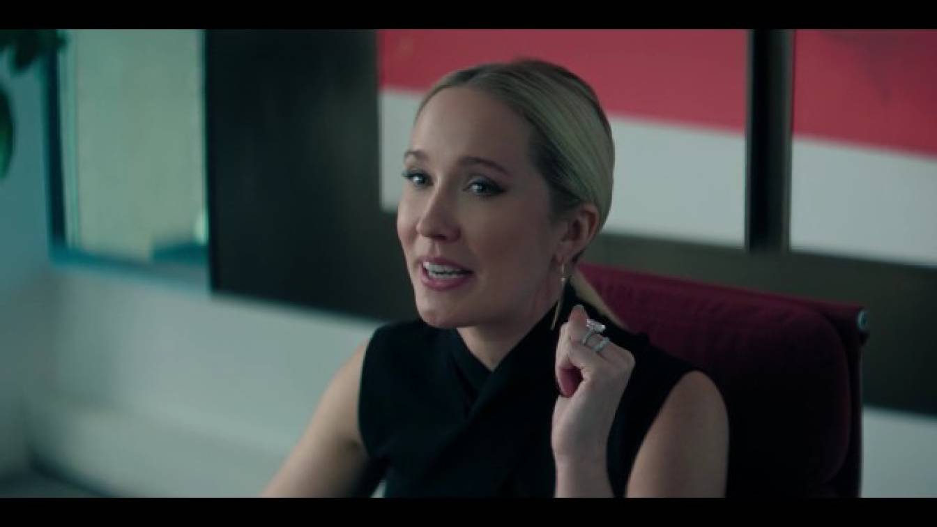 You 5. évad 01. rész