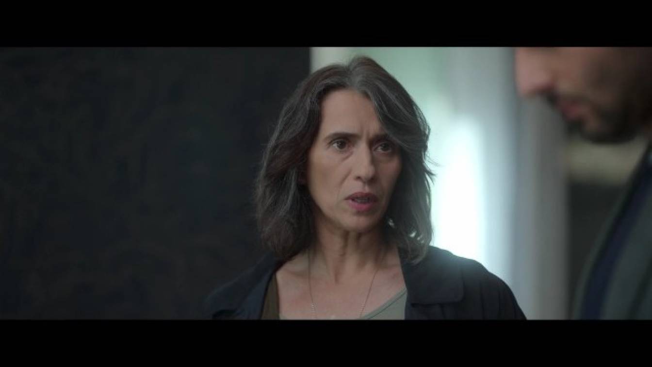 Sara - Nő az árnyékban 1. évad 05. rész