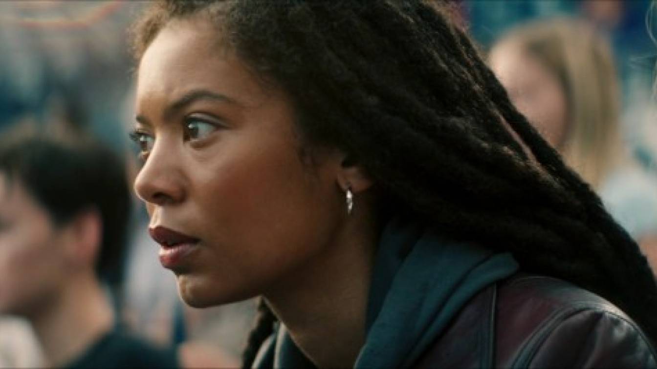 V Generáció 1. évad 01. rész