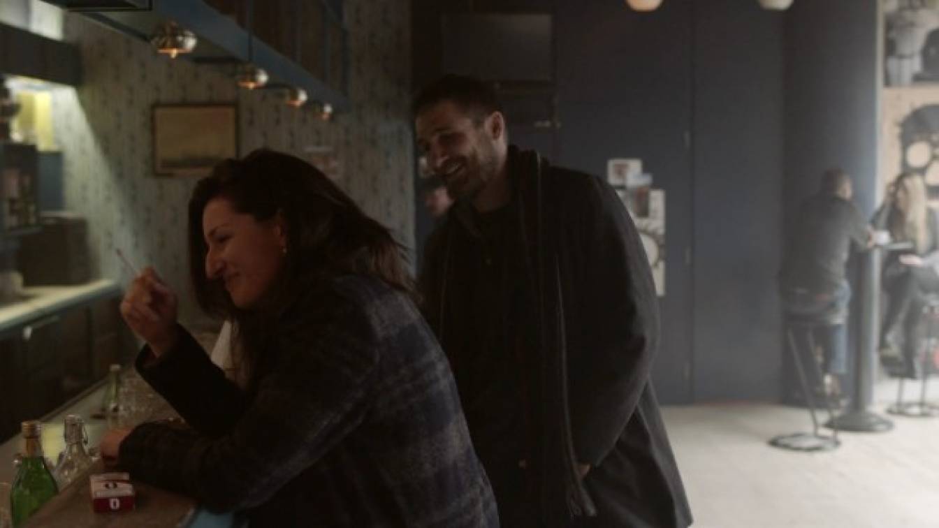 Papírháború 1. évad 02. rész