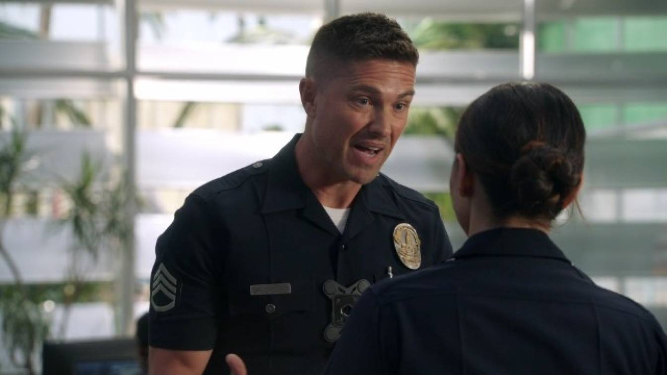 Az újonc 7. évad 01. rész