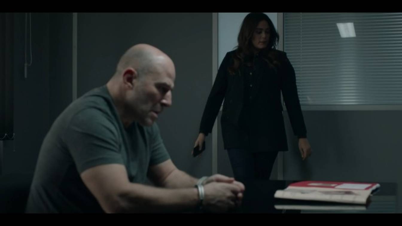 Éles elmék 1. évad 09. rész