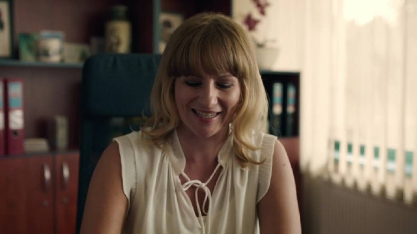 Bróker Marcsi 1. évad 01. rész