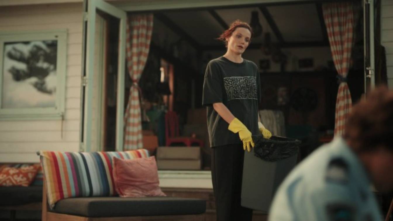 Visszatérés a Paradicsomba 1. évad 01. rész