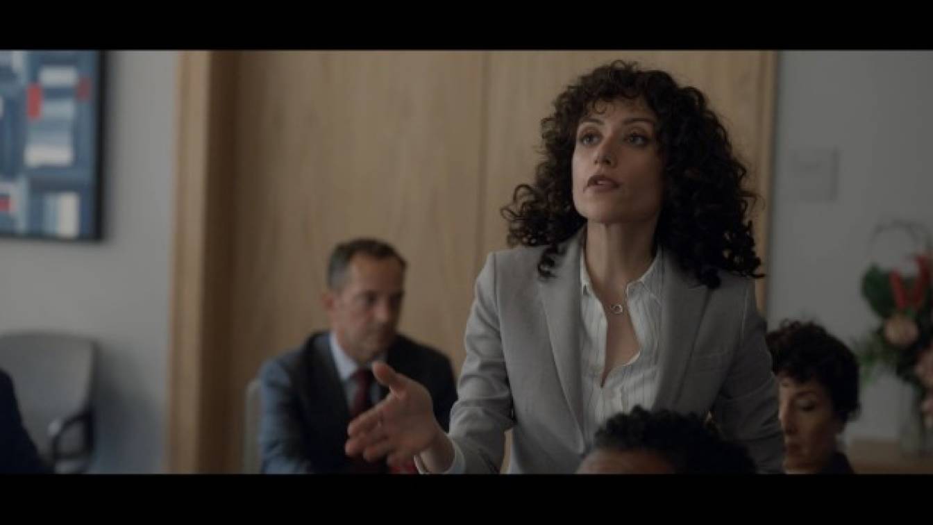 A diplomata 3. évad 01. rész