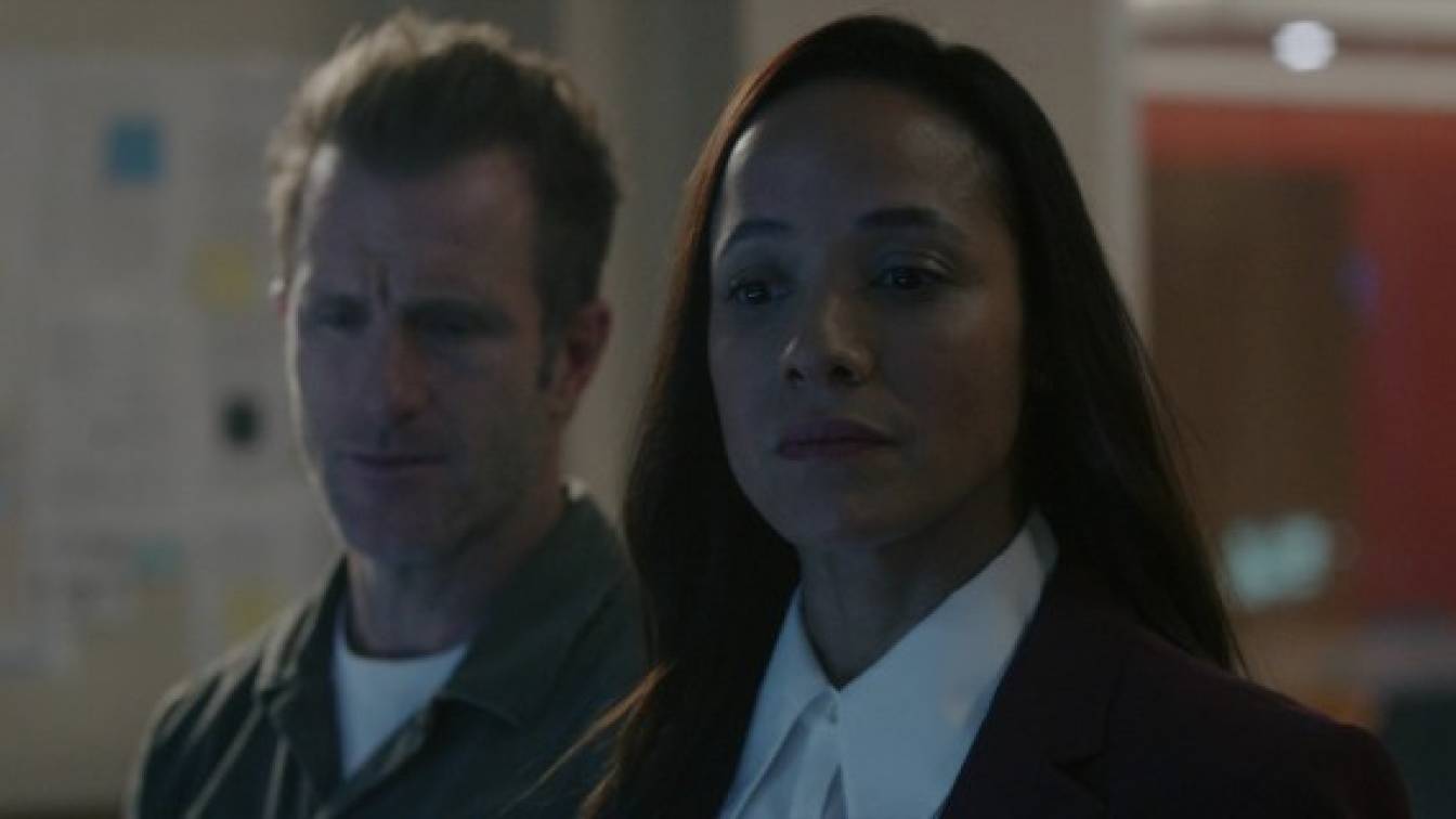 Nyomtalanul Philadelphiában 1. évad 02. rész