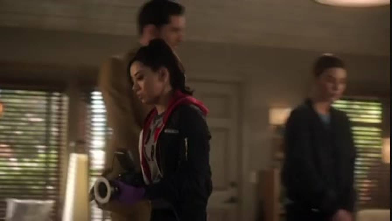 Lucifer 3. évad 25. rész