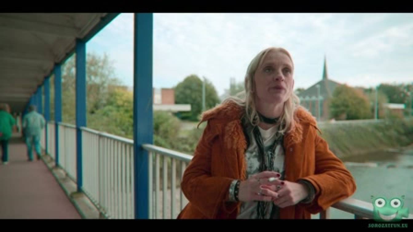 Szexoktatás 2. évad 01. rész