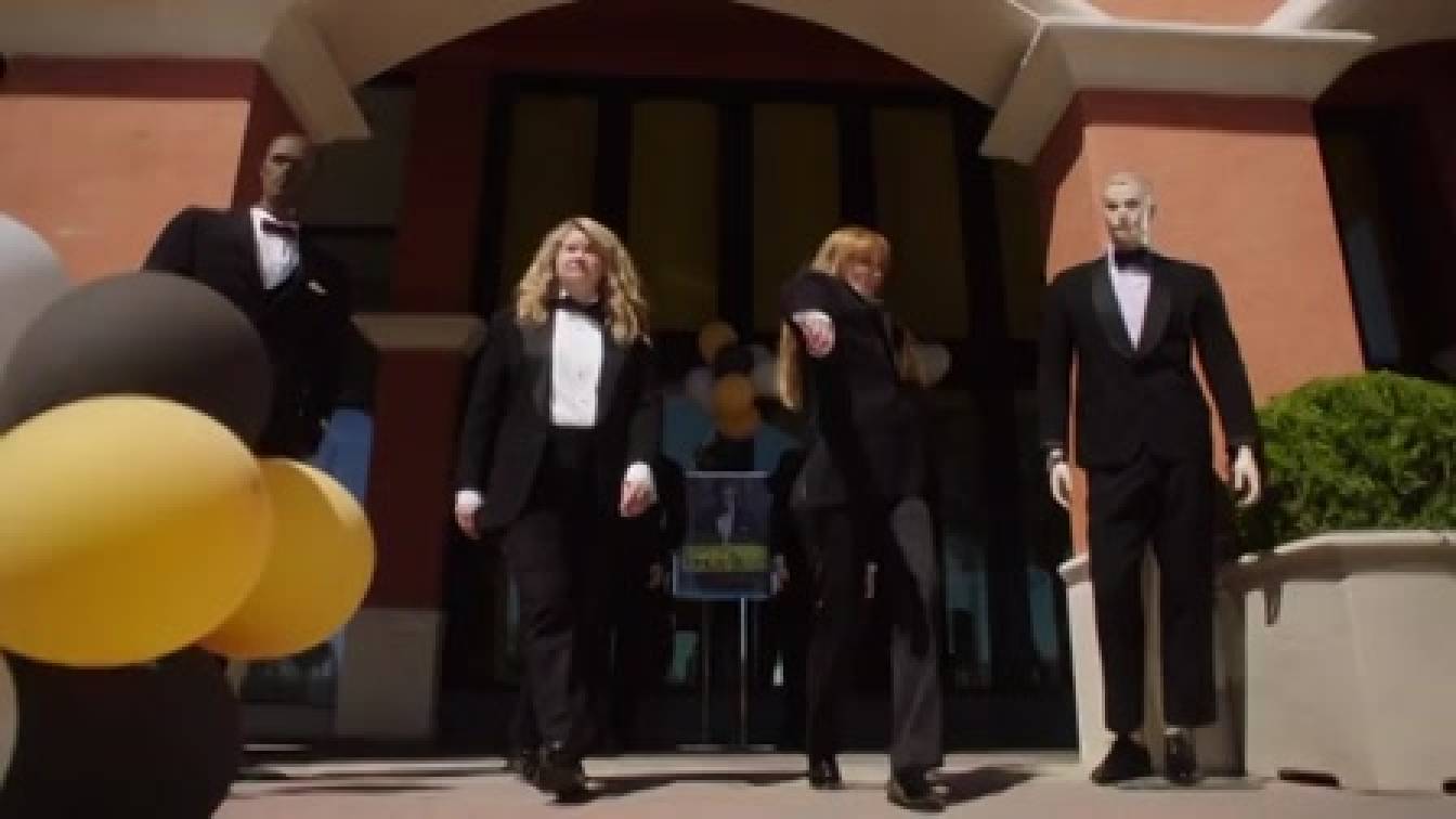 Kréziszitter 1. évad 03. rész