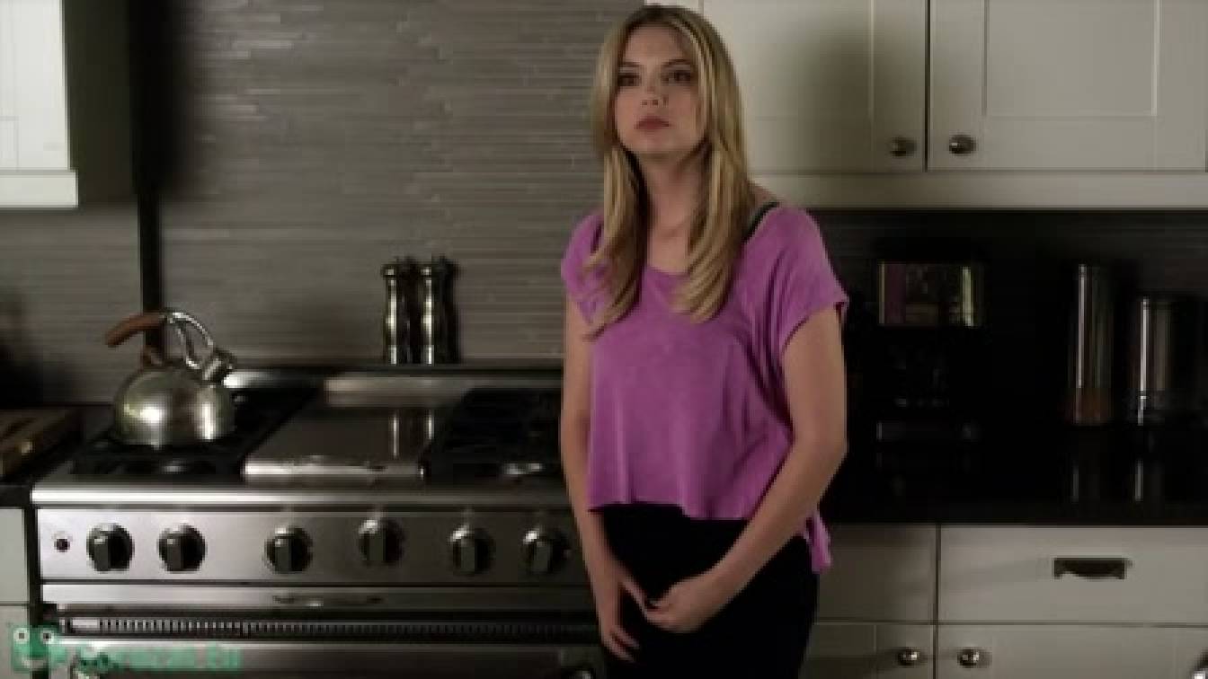 Hazug csajok társasága 2. évad 03. rész