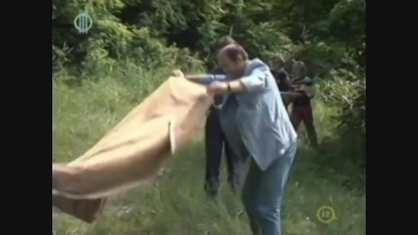 Szomszédok 2. évad 14. rész