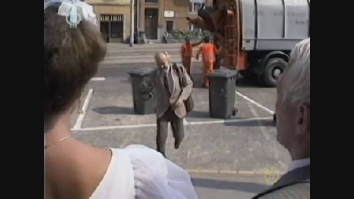 Szomszédok 2. évad 18. rész